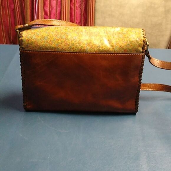 Patricia Nash Leather Shoulder Crossbody Floral Scalloped Edge Brown Bag - Picture 3 of 16